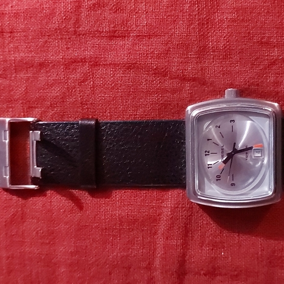 Diesel Men's Watch - Picture 4 of 5